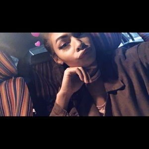 Meet your Posher, Milan